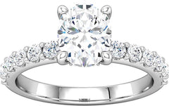 14 Karat White Gold Diamond Engagement Ring Mounting with 0.37ctw Round Diamonds