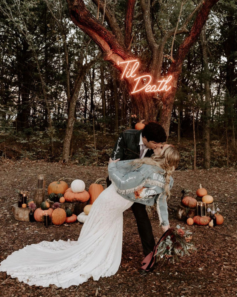halloween wedding couple