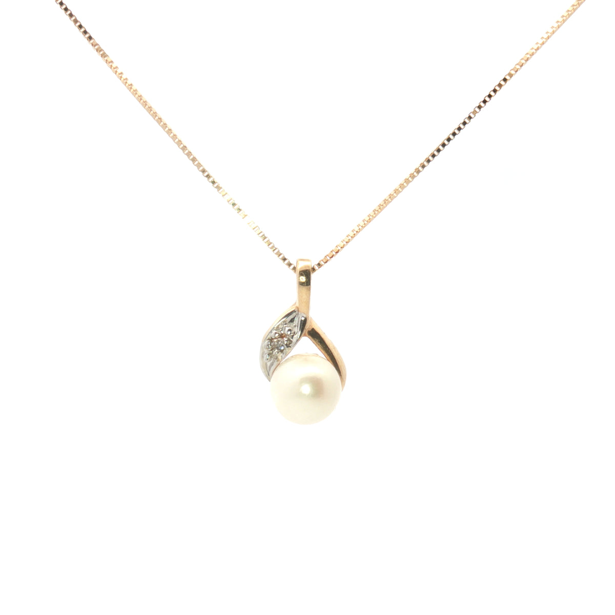 Estate Yellow Gold 6 mm Pearl Pendant Necklace