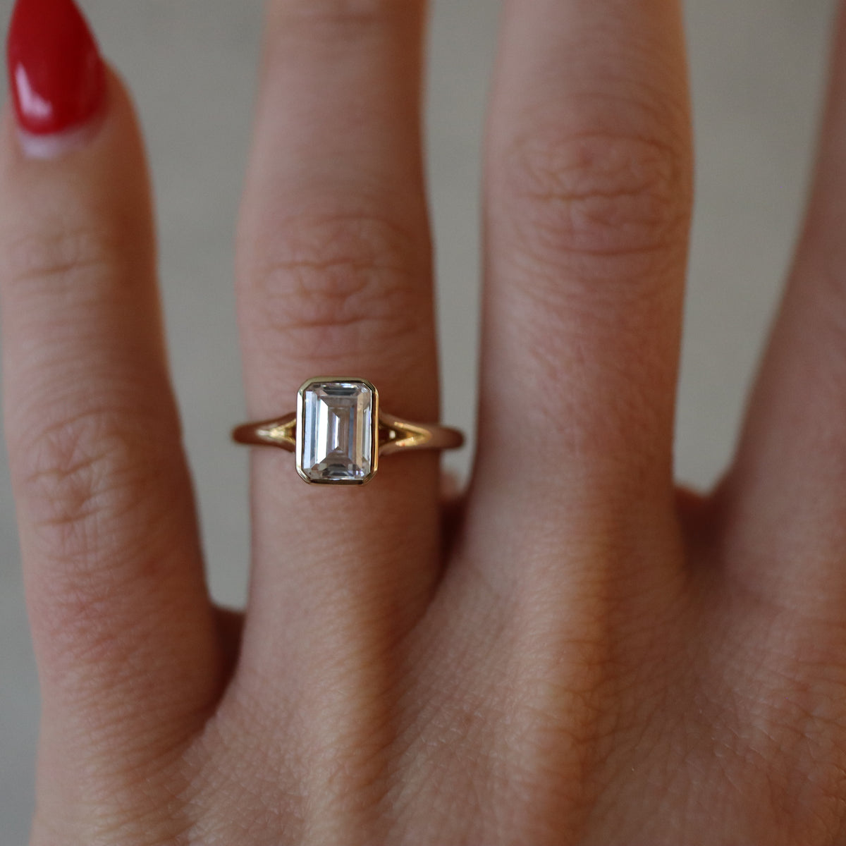 Vlora Yellow Gold Bezel Cathedral Split Shank Engagement Ring Mounting