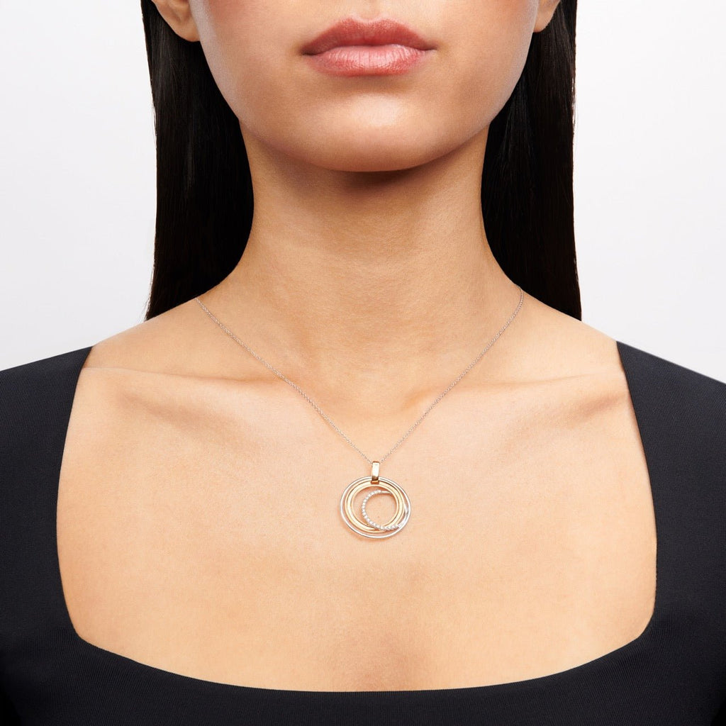 Clio Pendant Necklace in 18k Gold with Diamonds - Simon G. Jewelry