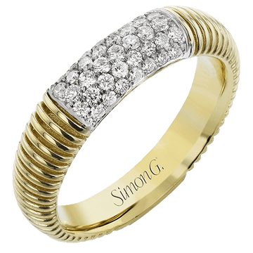 Fashion Ring In 18k Gold With Diamonds - Simon G. Jewelry