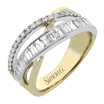 Fashion Ring in 18k Gold with Diamonds - Simon G. Jewelry