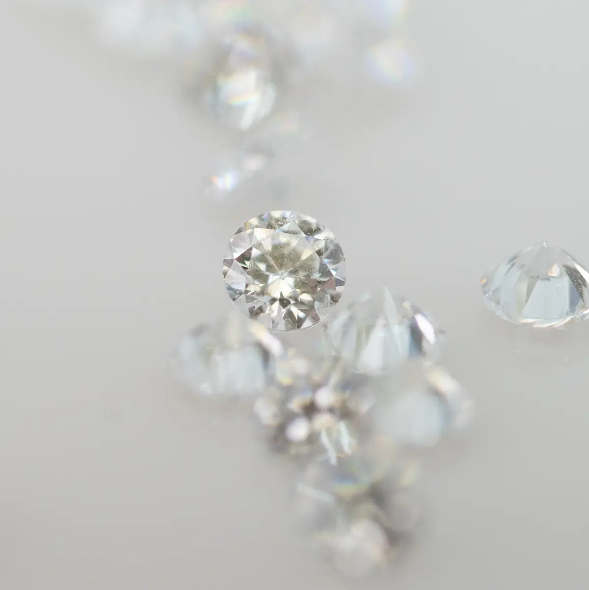 loose round diamonds
