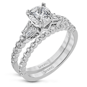 Round - cut Engagement Ring & Matching Wedding Band in 18k Gold with Diamonds - Simon G. Jewelry