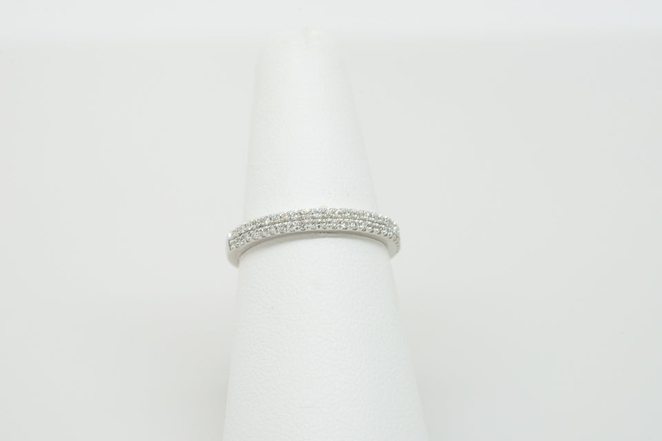 14K White Gold Double Row Prong Set Wedding Ring with Diamonds