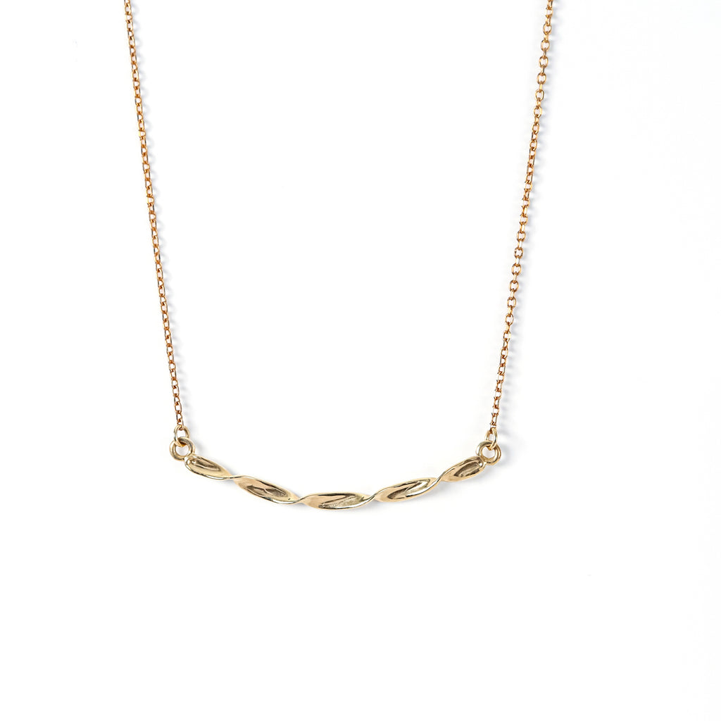 14K Yellow Gold Twisted Ribbon Bar Necklace